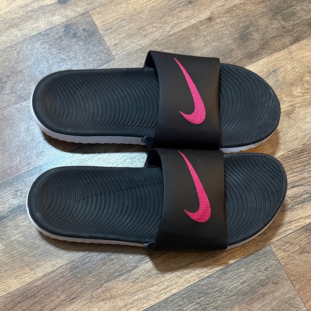 Nike Black Slides with Pink Swoosh